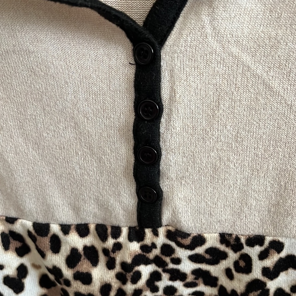 Shirt - Picture 2 of 4